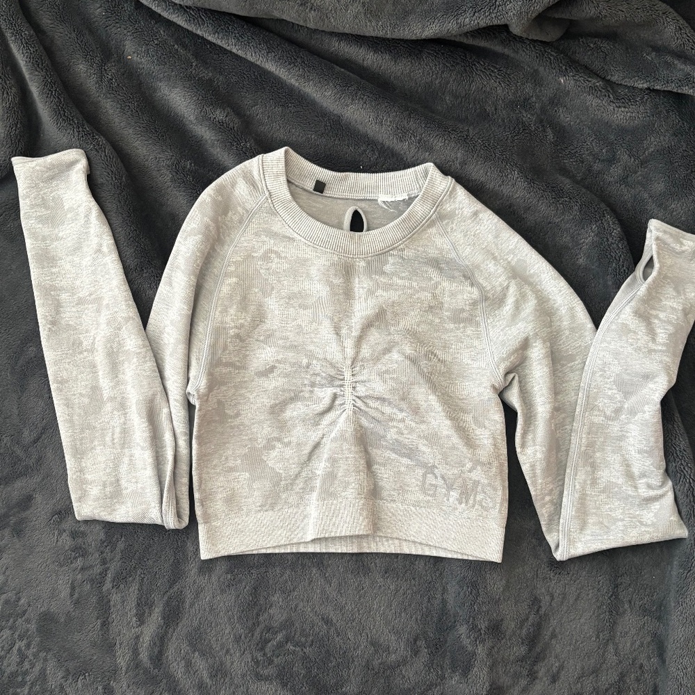 Gymshark Adapt Camo Long Sleeve Cropped Top - M